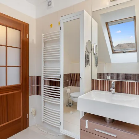 Apartman The Dante House Seberov