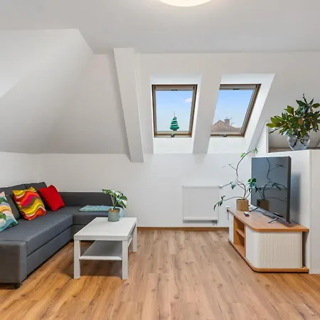 The Dante House Seberov Prag