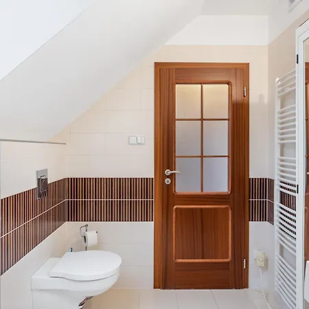 The Dante House Seberov Apartamento