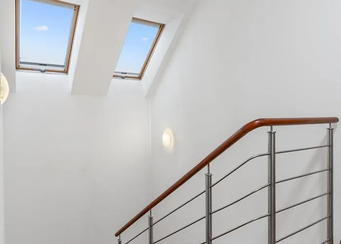The Dante House Seberov Prag
