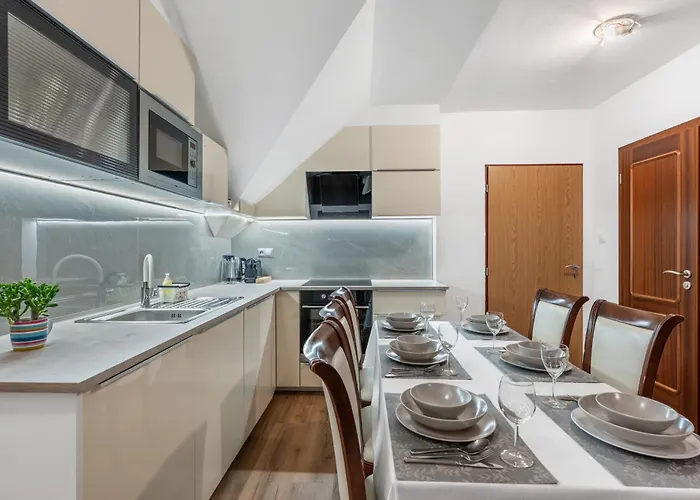 The Dante House Seberov * Prag